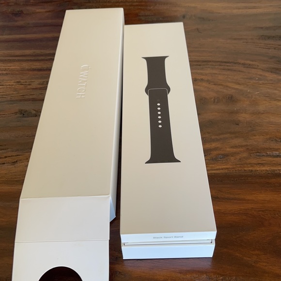 Apple Watch - Picture 5 of 5